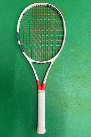 Babolat Pure Strike 100 300g Second Hand Tennis Racquet