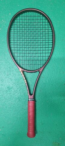 Wilson Pro Staff 97 V14 Second Hand Tennis Racquet