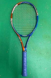 Wilson BLX Tour Second Hand Tennis Racquet